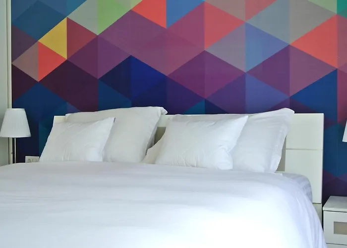 55 & 54 Stairs Apartman *