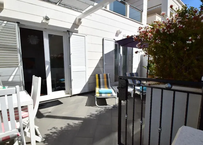 Apartman 55 & 54 Stairs *