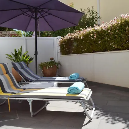 Apartment 55 & 54 Stairs