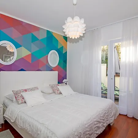 Apartment 55 & 54 Stairs