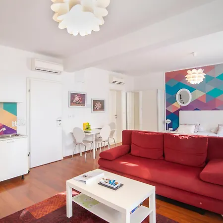 Apartment 55 & 54 Stairs *