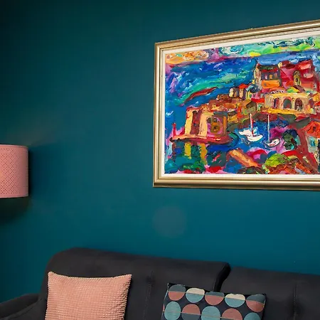 Apartment 55 & 54 Stairs *